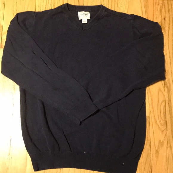 Old Navy Bundle Shirts - Picture 3 of 9